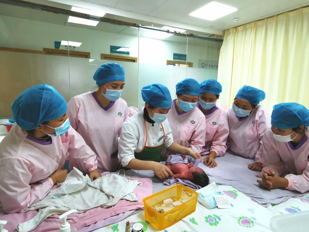 普陀区妇婴监护型护送